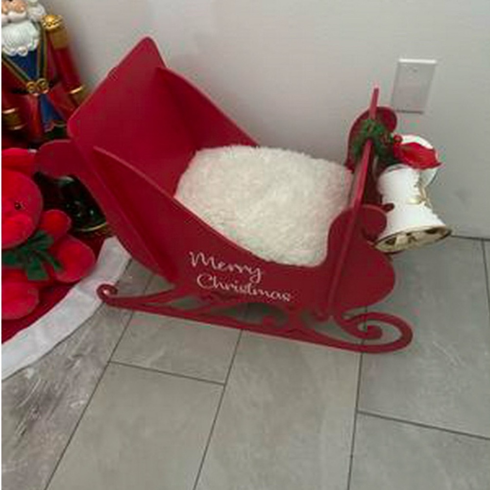 Christmas Holiday Time Wooden Slotted Sleigh. Brand New. - Picture 4 of 8